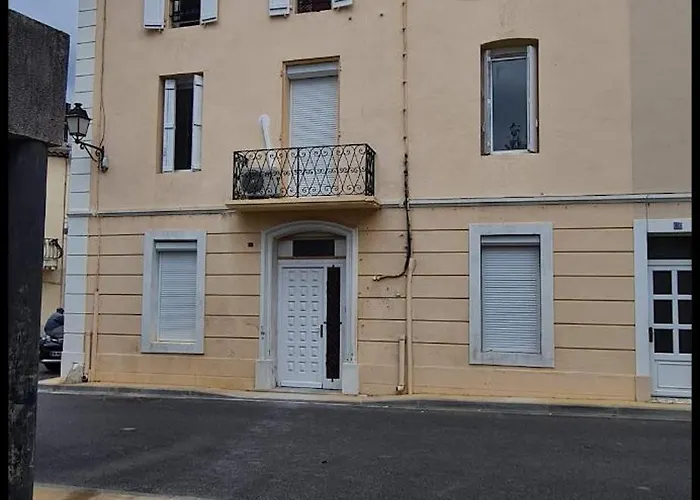 Tres Joli Appartement 2 Pieces, Centre-Ville